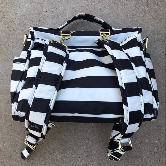 Jujubee B.F.F.  Backpack Diaper Bag- First Lady. - Picture 2 of 8